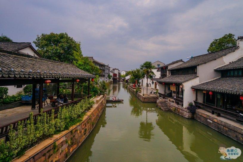 攀登高峰